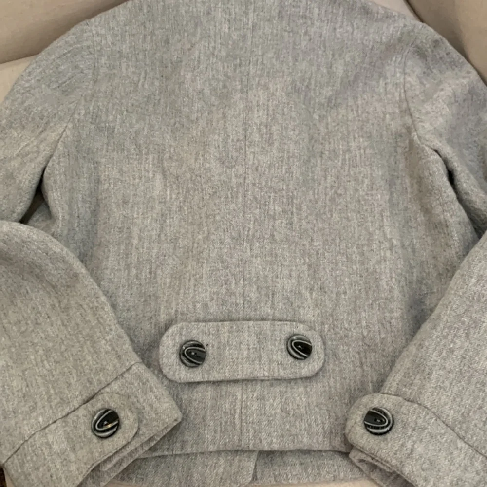 Unique blazer with purple lining. - Picture 2 of 5